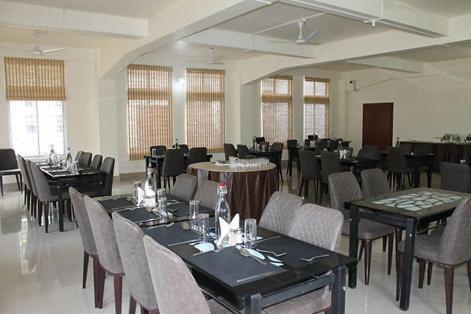 Hotel Shoolin Wood Hatikhuli Exterior foto